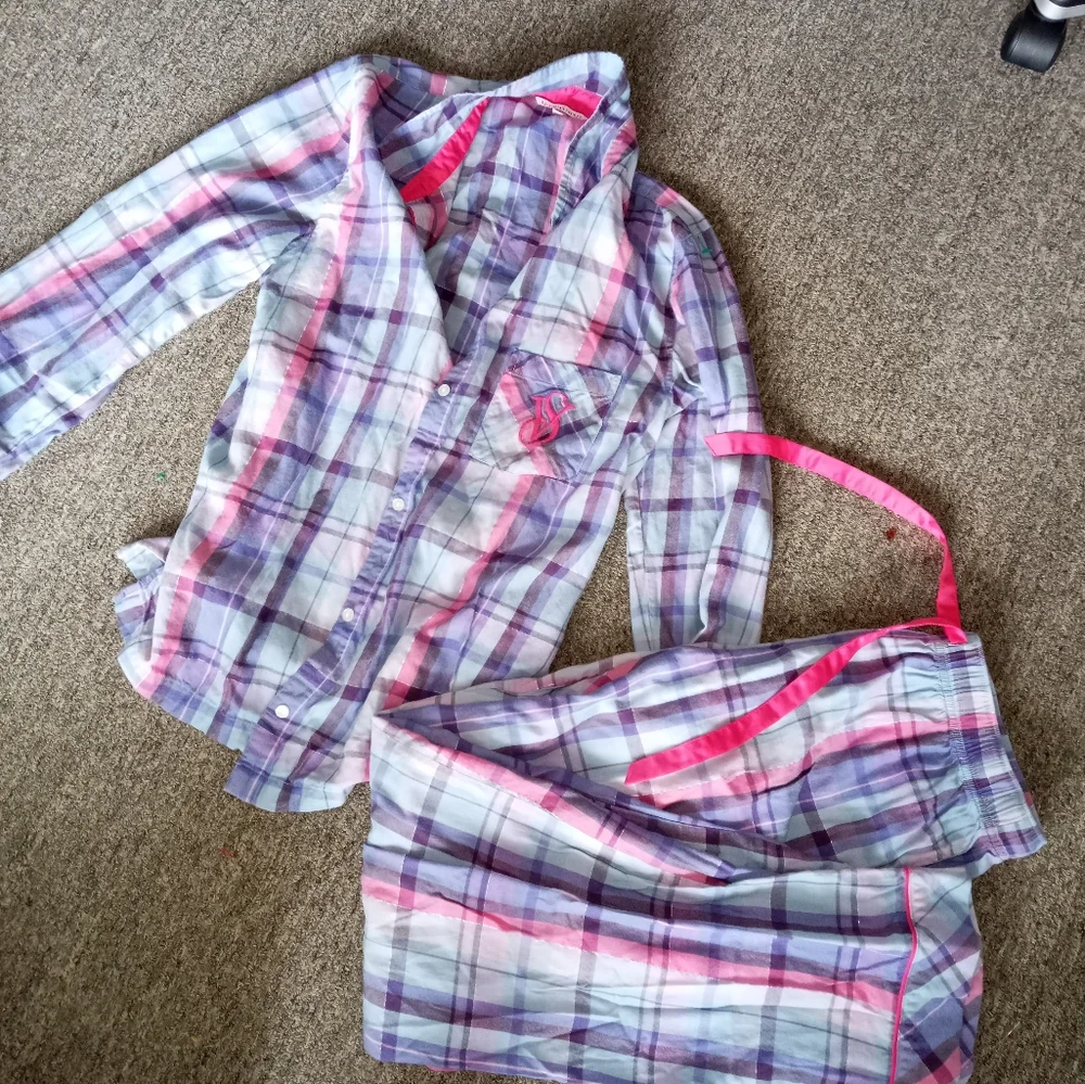 Victoria Secret plaid metallic pajama set size medium blue pale purple and blue